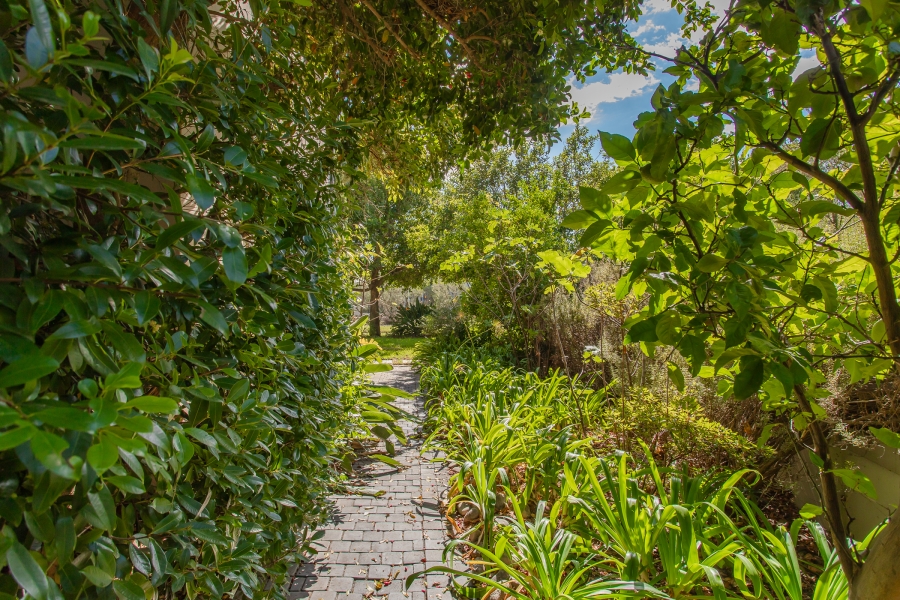 5 Bedroom Property for Sale in Val De Vie Estate Western Cape